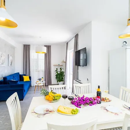 Nona's Paradise - Free Parking Zaton (Dubrovnik-Neretva)