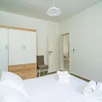 Nona's Paradise - Free Parking Apartman *