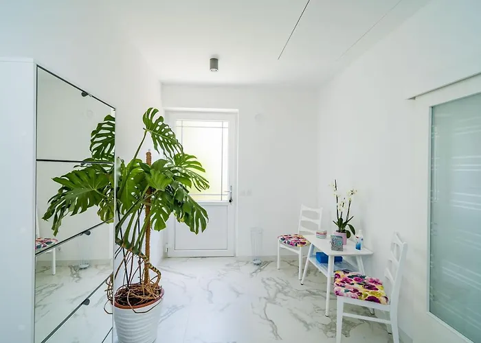 Nona's Paradise - Free Parking Apartament *